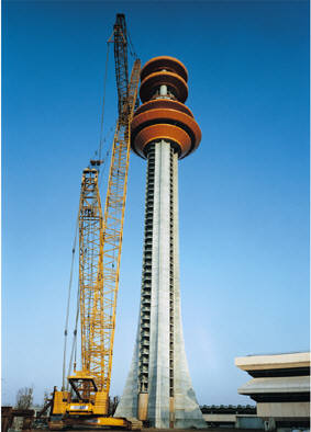 heavy lifting equipment