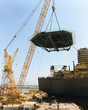 heavy lifting equipment